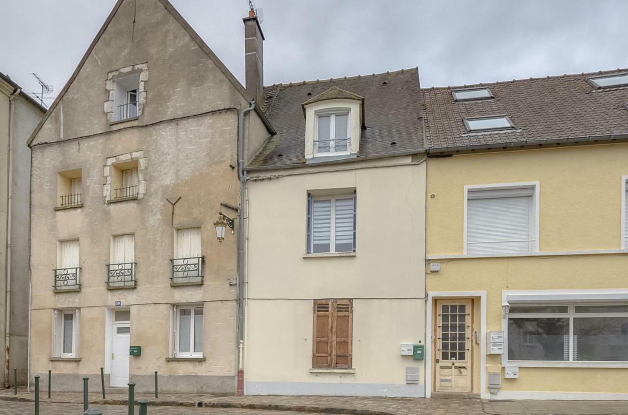 Iloc Appartement Étampes Exterior foto